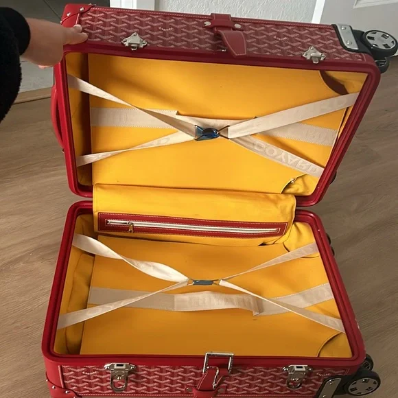Goyard luggage - carry on - Picture 4 of 6